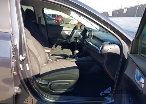 2023 Kia Forte Lxs из США, поврежденный, VIN 3KPF24AD6PE652054